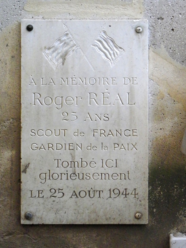 Plaque Roger Réal